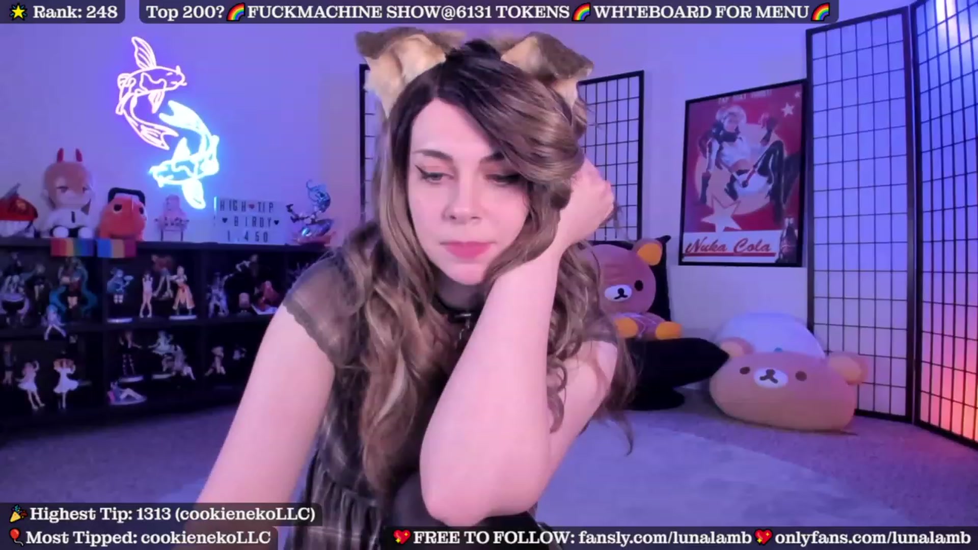Gallery image thumbnail from LunaLamb's myfreecams stream on, 08/05/2023, 04:49 image 17 of 20