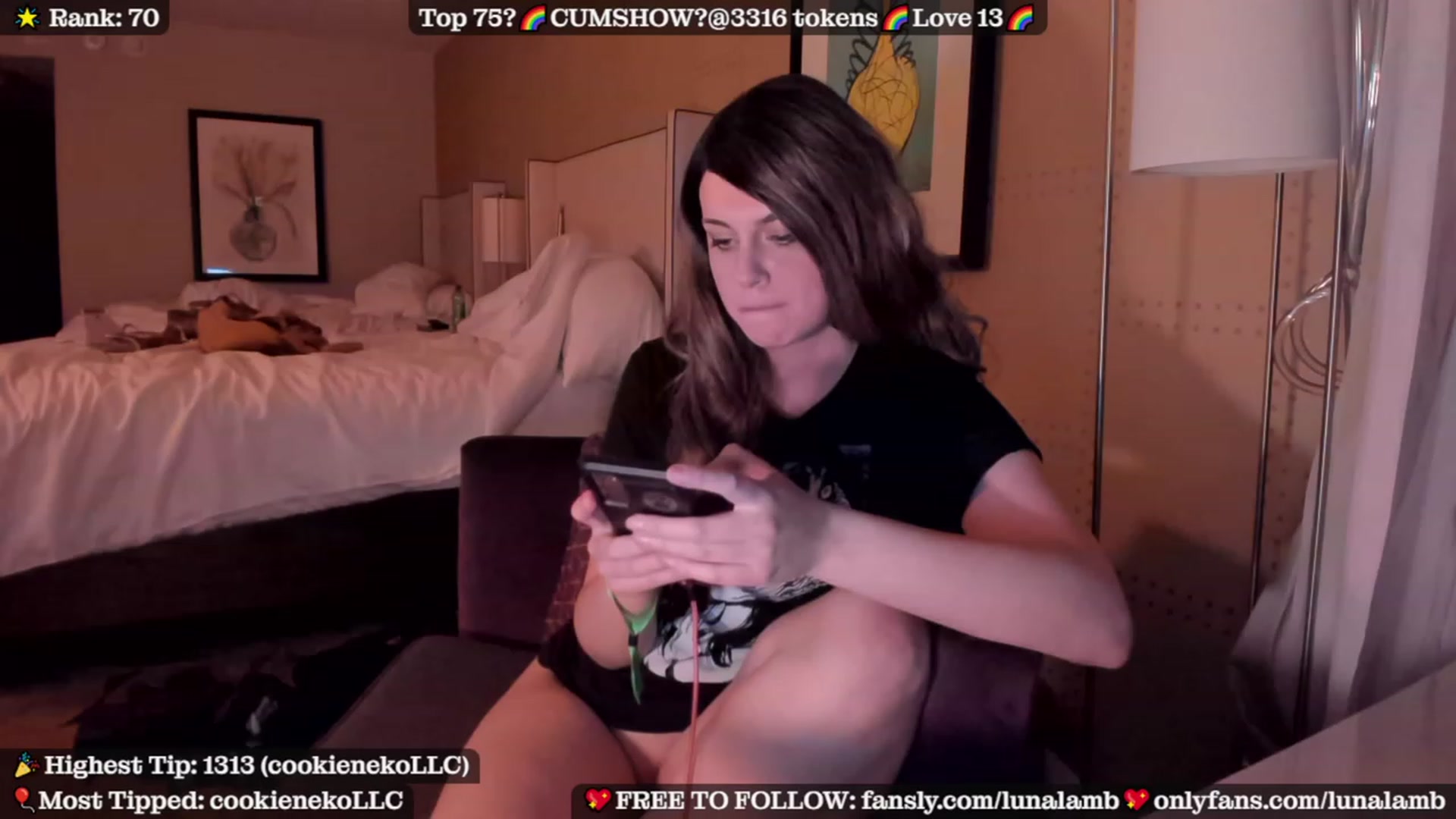 Gallery image thumbnail from LunaLamb's myfreecams stream on, 09/04/2023, 03:34 image 17 of 20