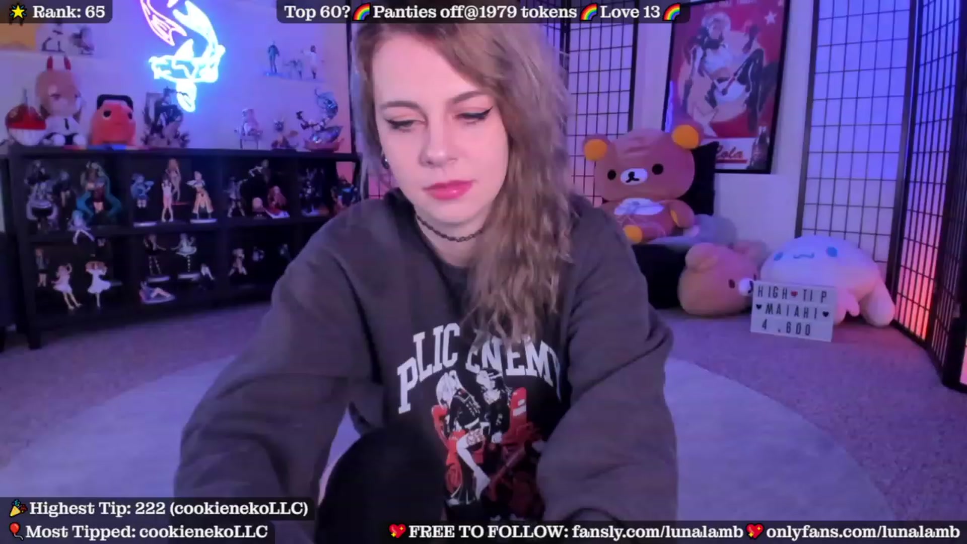 Gallery image thumbnail from LunaLamb's myfreecams stream on, 09/19/2023, 07:12 image 5 of 20