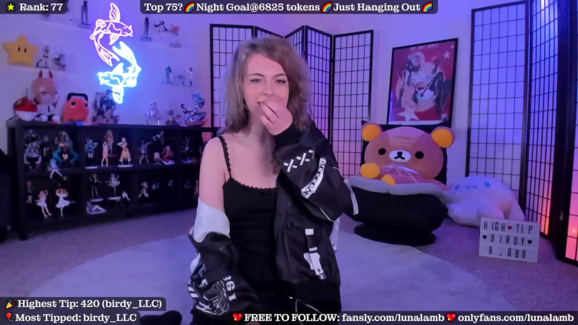 Gallery image thumbnail from LunaLamb's myfreecams stream on, 09/28/2023, 04:17 image 6 of 20