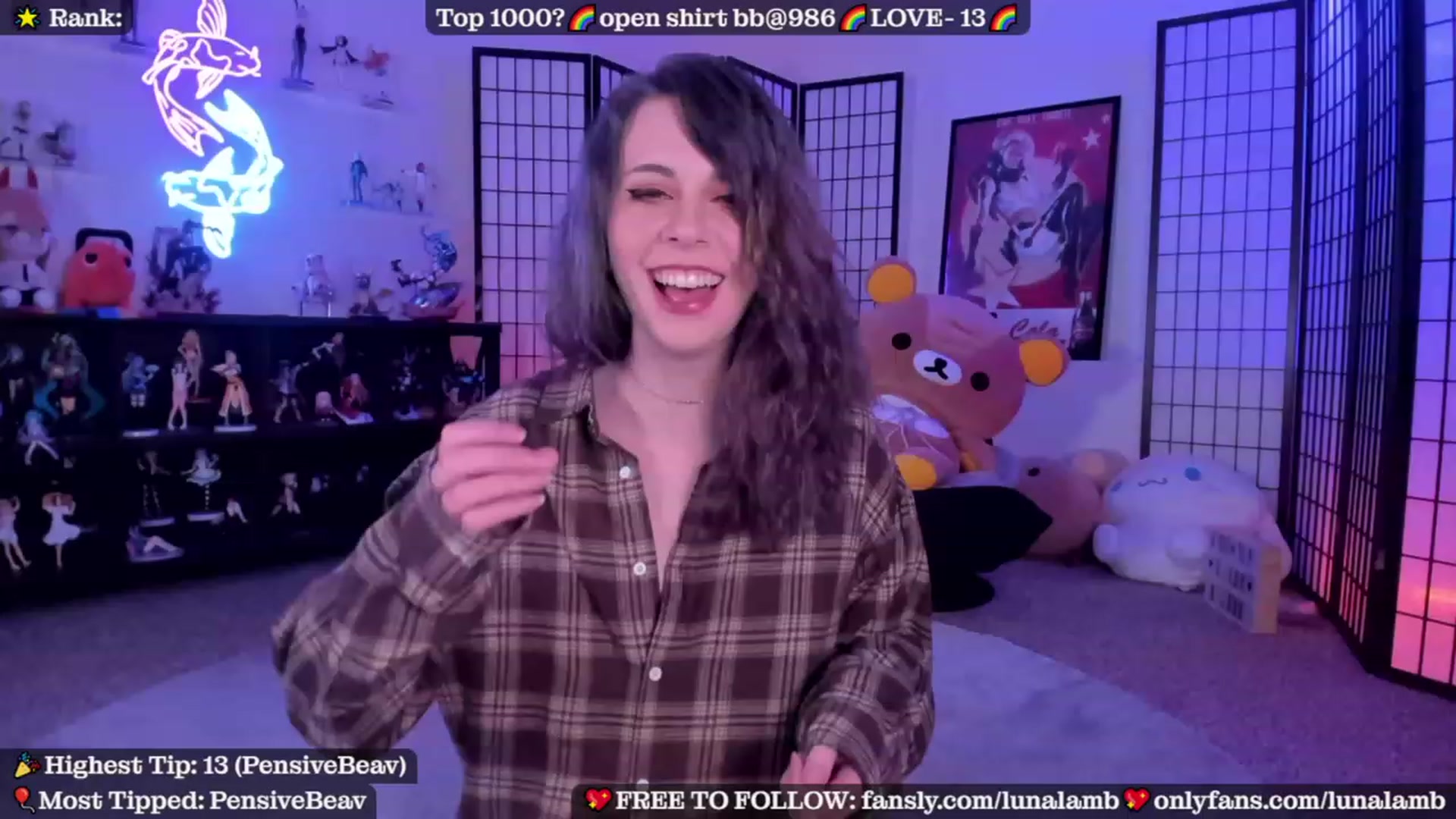 Gallery image thumbnail from LunaLamb's myfreecams stream on, 10/03/2023, 04:09 image 1 of 20