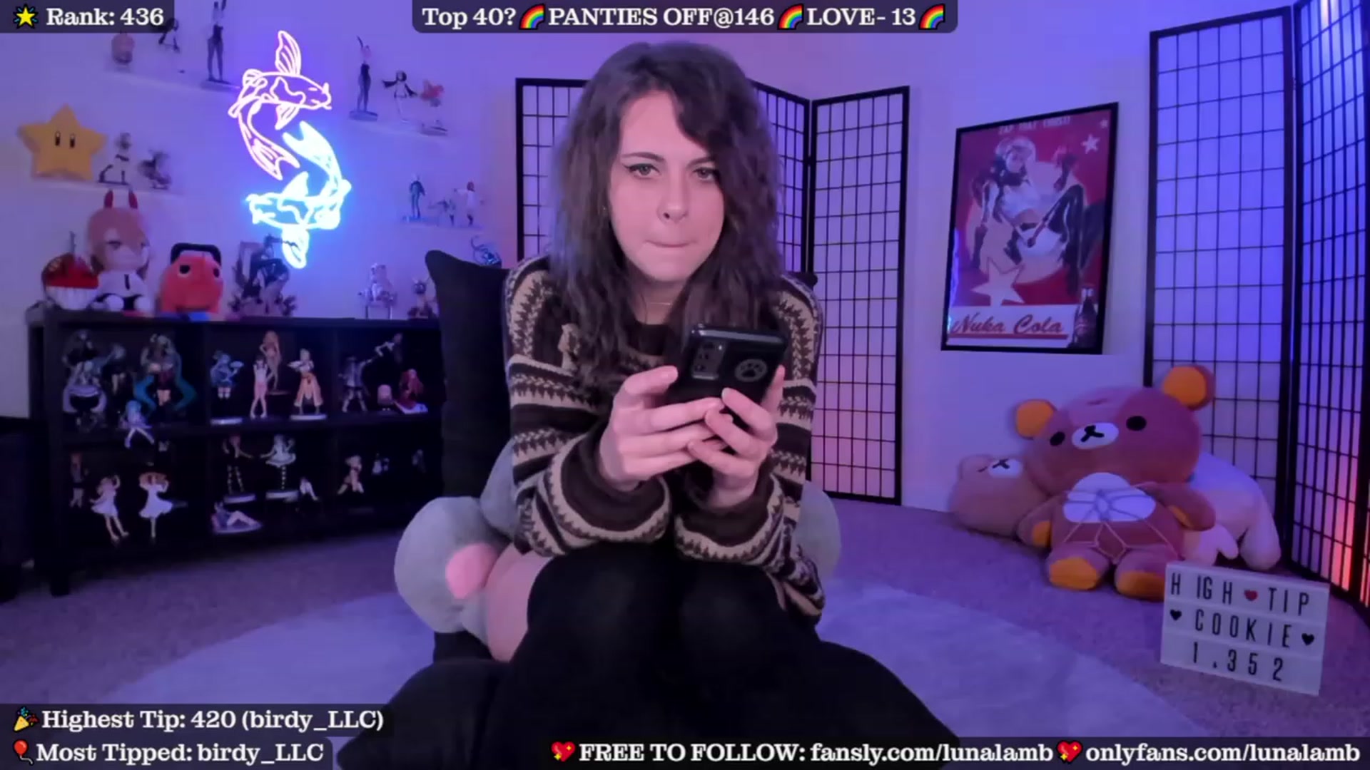 Gallery image thumbnail from LunaLamb's myfreecams stream on, 10/04/2023, 05:19 image 11 of 20