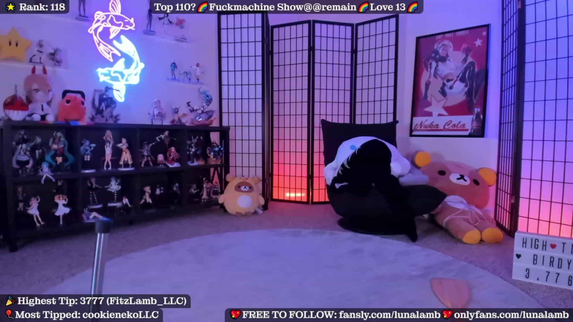 Gallery image thumbnail from LunaLamb's myfreecams stream on, 10/14/2023, 05:59 image 14 of 20