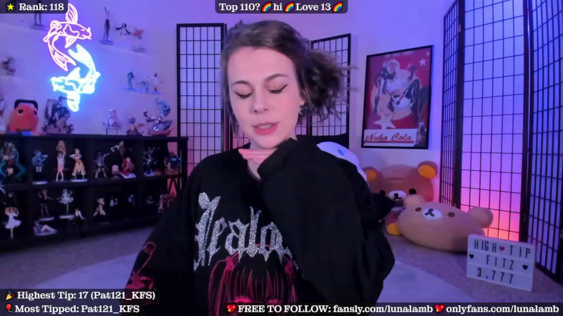 Gallery image thumbnail from LunaLamb's myfreecams stream on, 10/15/2023, 02:54 image 4 of 20