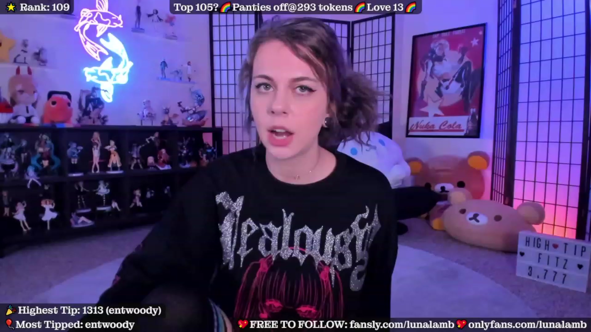 Gallery image thumbnail from LunaLamb's myfreecams stream on, 10/15/2023, 04:00 image 8 of 20