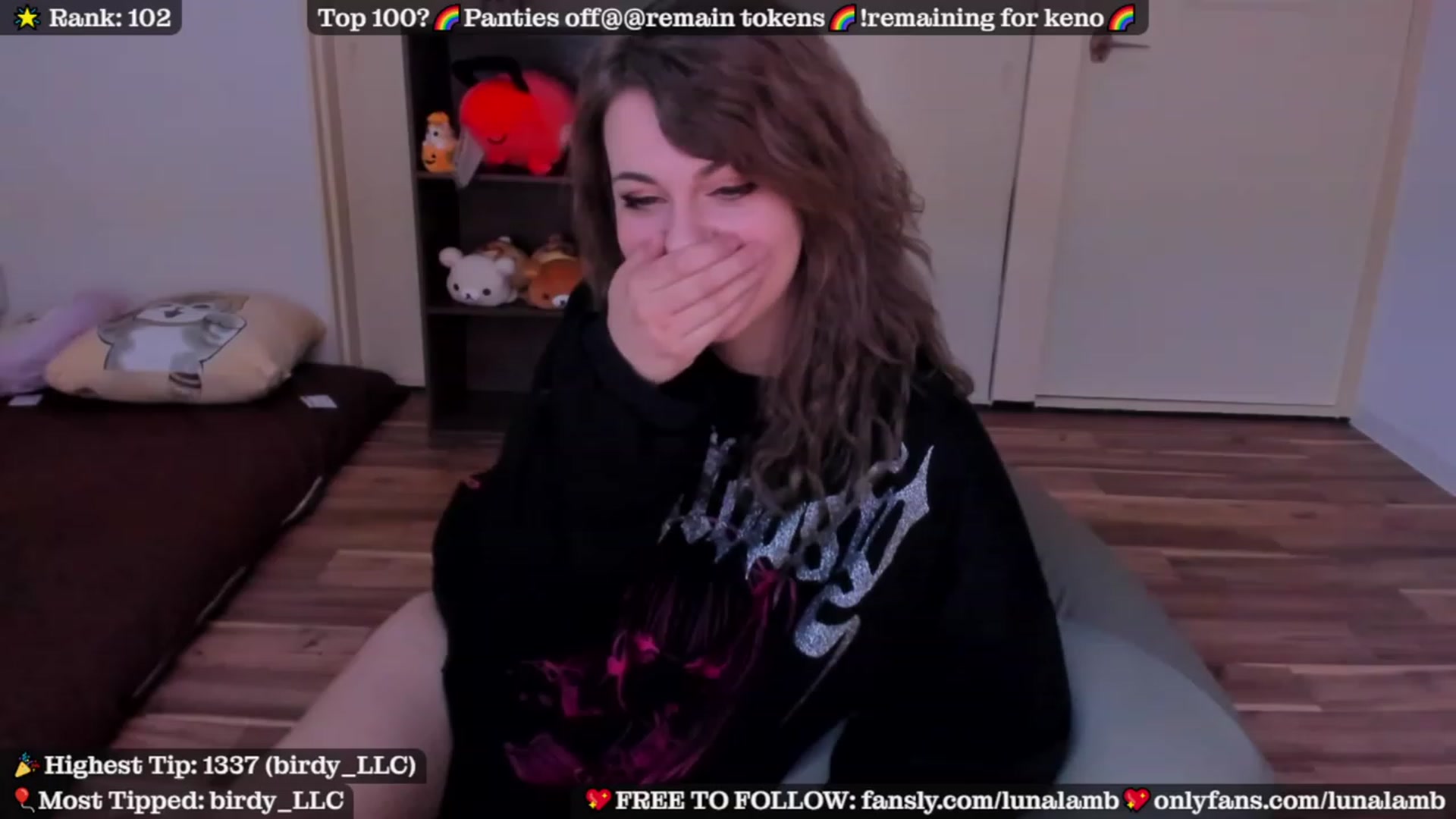 Gallery image thumbnail from LunaLamb's myfreecams stream on, 10/22/2023, 04:28 image 4 of 20