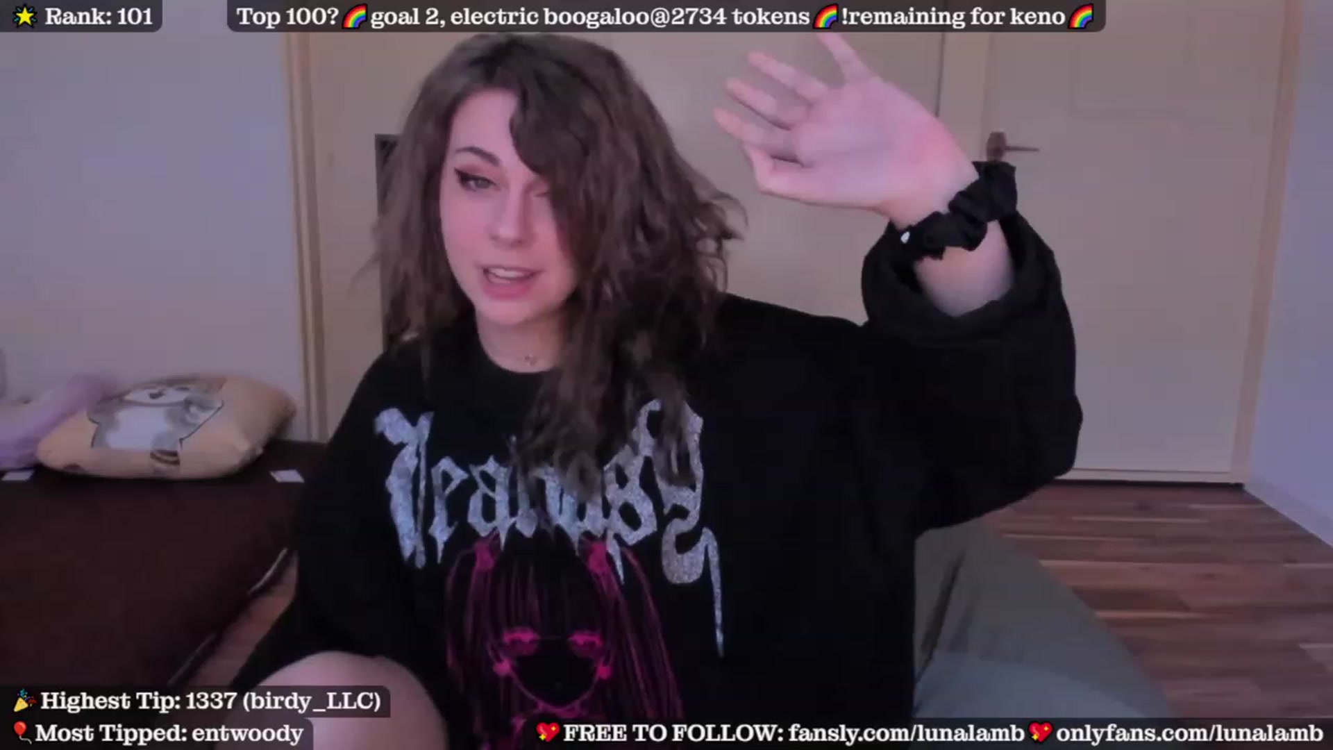 Gallery image thumbnail from LunaLamb's myfreecams stream on, 10/22/2023, 04:28 image 7 of 20