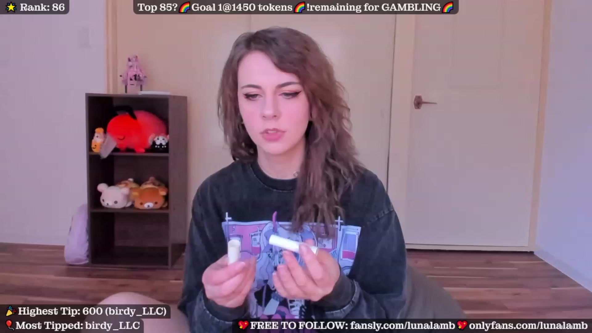 Gallery image thumbnail from LunaLamb's myfreecams stream on, 10/23/2023, 04:57 image 3 of 20