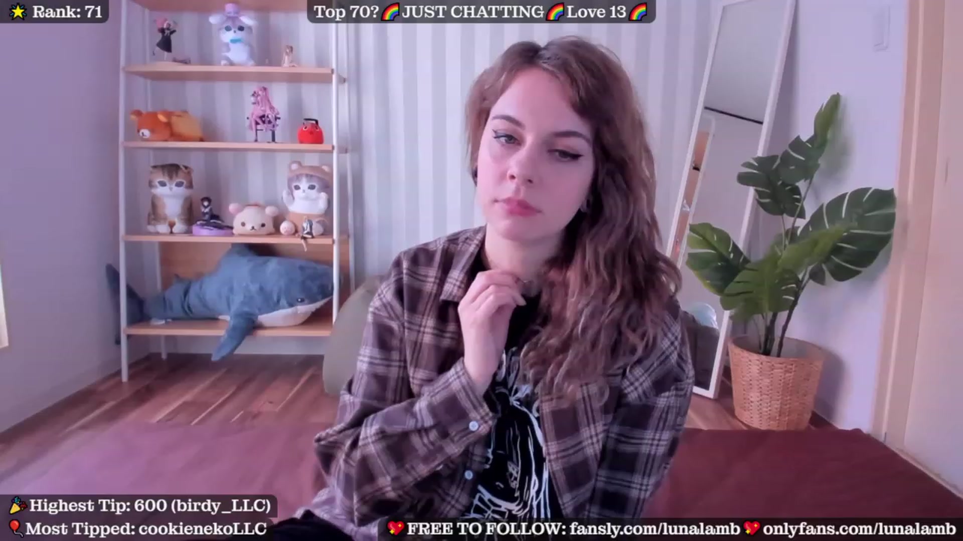 Gallery image thumbnail from LunaLamb's myfreecams stream on, 11/07/2023, 05:04 image 12 of 20