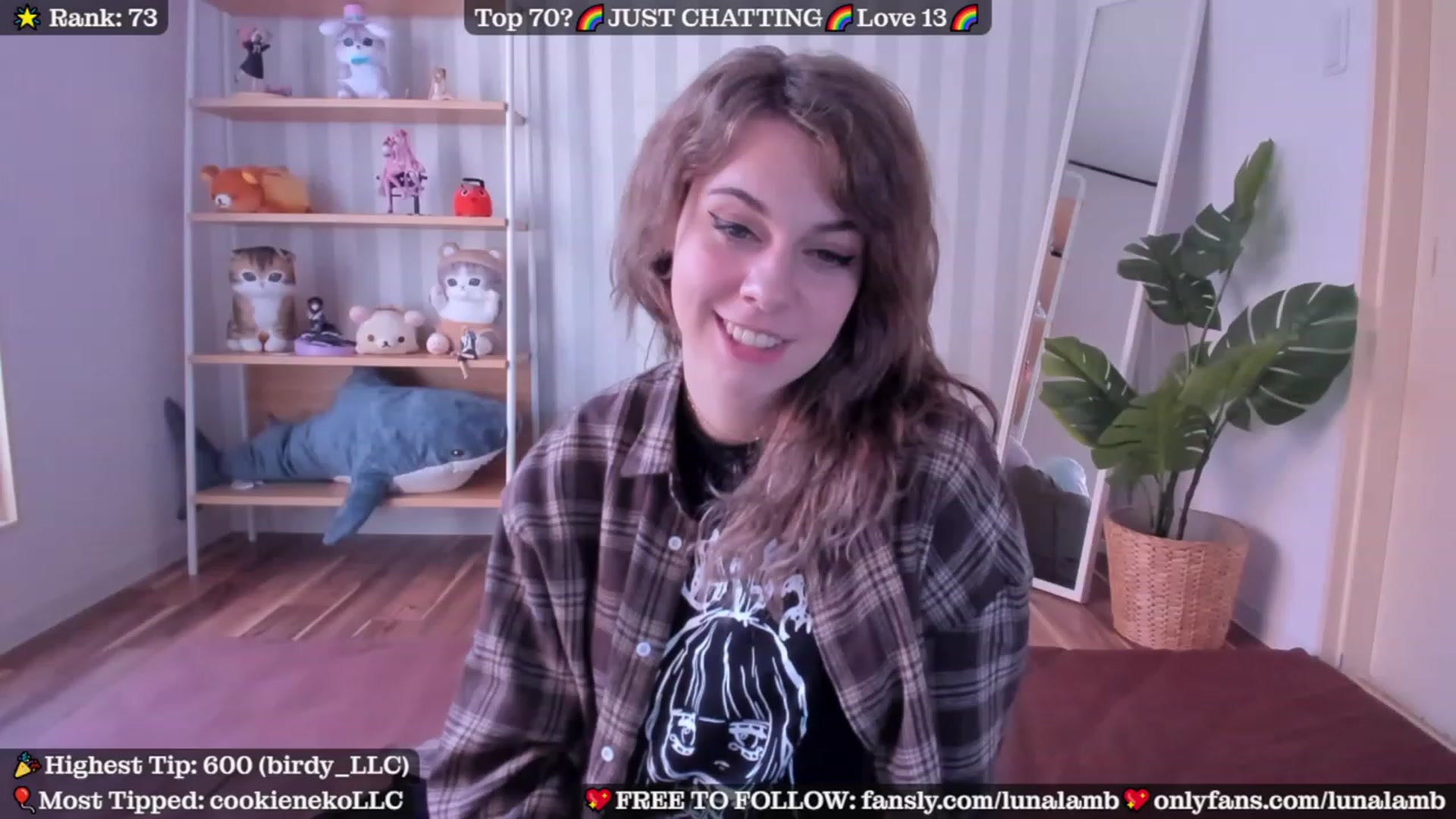 Gallery image thumbnail from LunaLamb's myfreecams stream on, 11/07/2023, 05:04 image 19 of 20