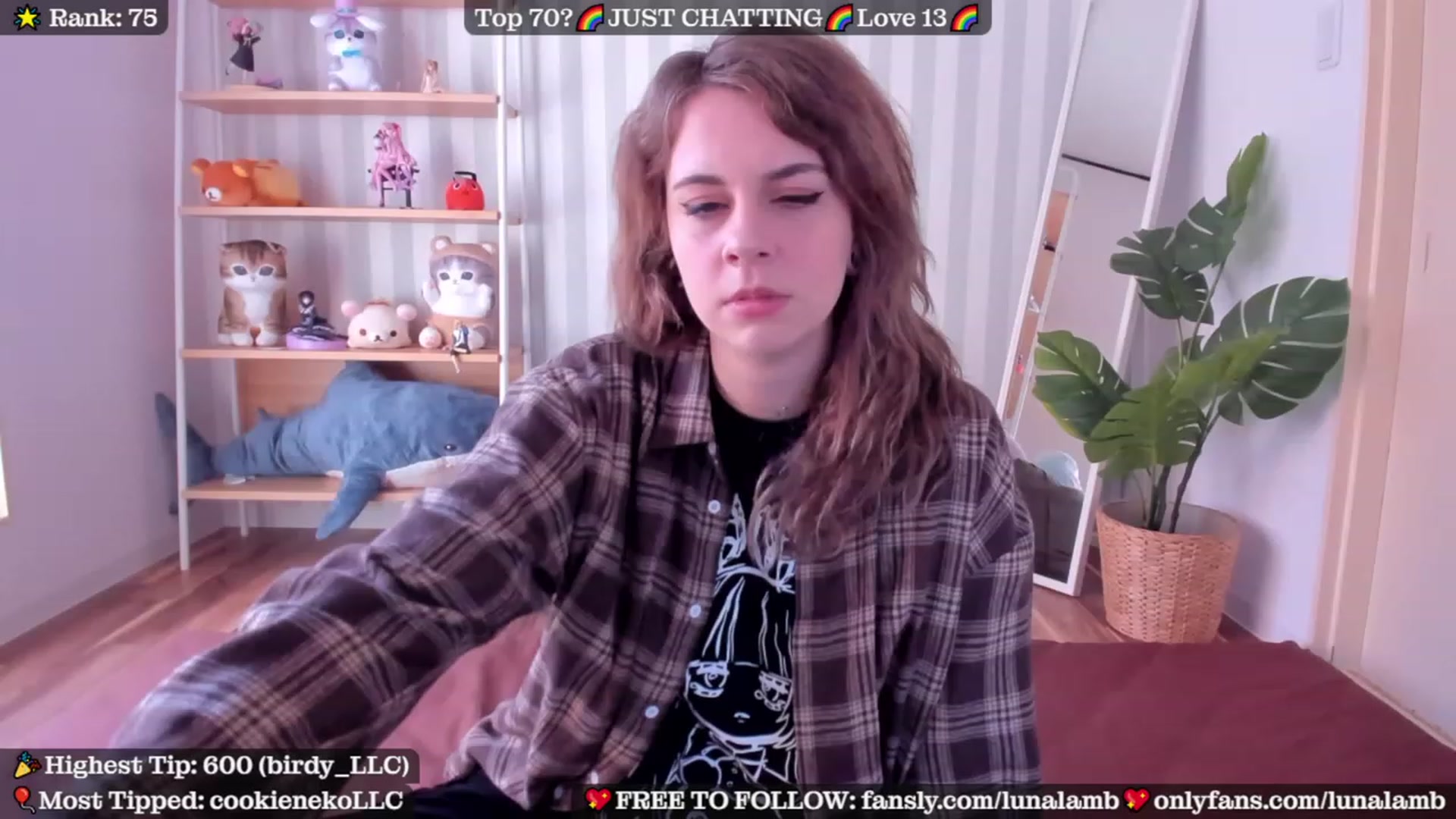 Gallery image thumbnail from LunaLamb's myfreecams stream on, 11/07/2023, 05:04 image 5 of 20