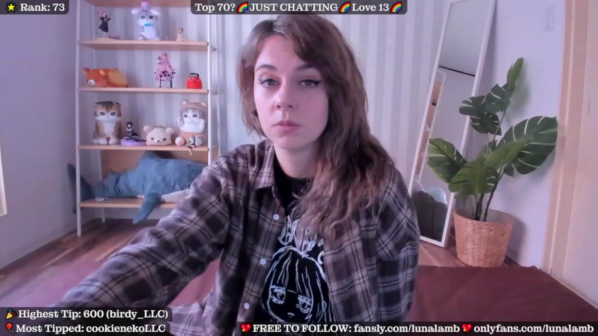 Gallery image thumbnail from LunaLamb's myfreecams stream on, 11/07/2023, 05:04 image 18 of 20