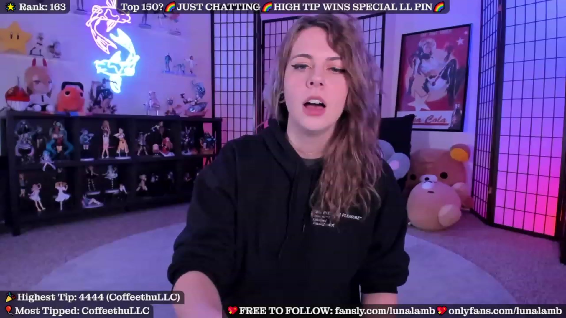 Gallery image thumbnail from LunaLamb's myfreecams stream on, 11/18/2023, 05:49 image 12 of 20