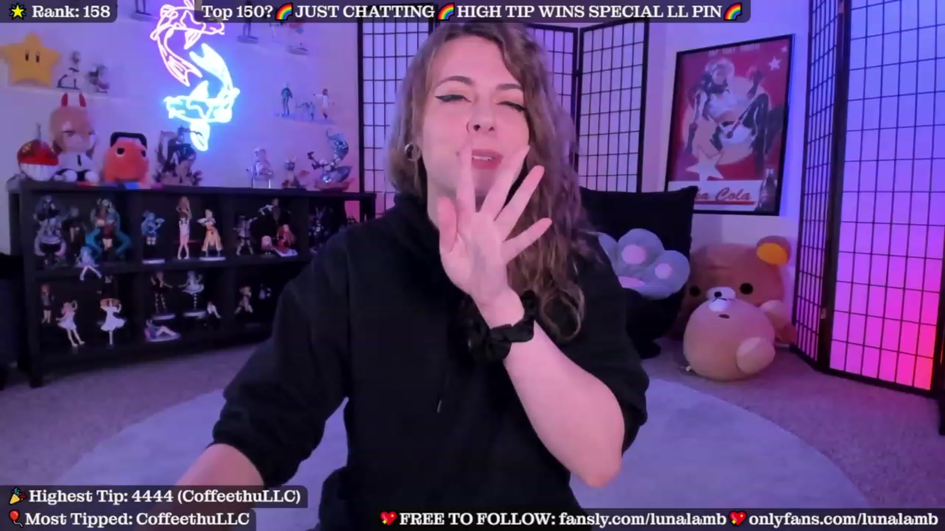 Gallery image thumbnail from LunaLamb's myfreecams stream on, 11/18/2023, 05:49 image 16 of 20