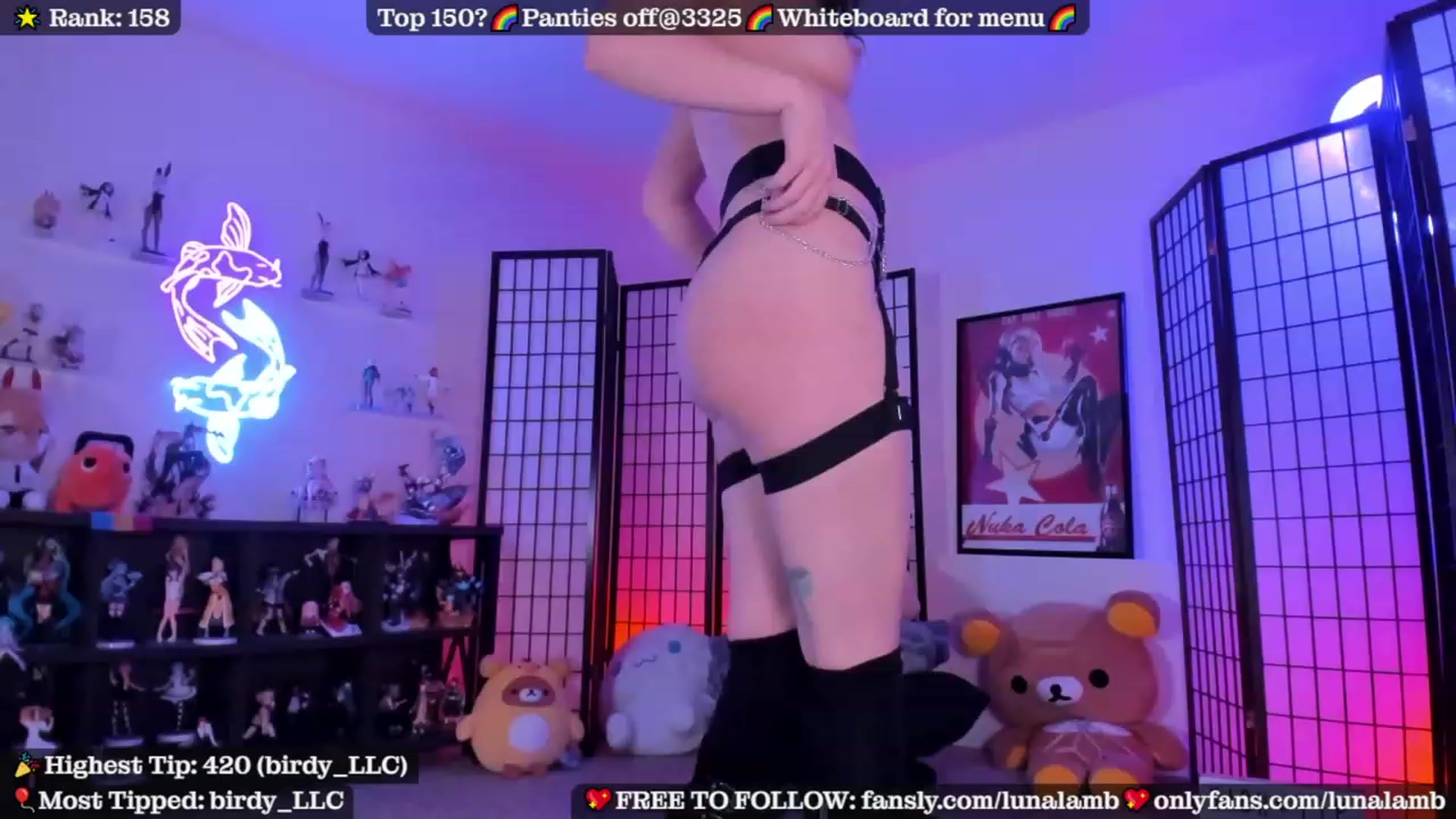 Gallery image thumbnail from LunaLamb's myfreecams stream on, 12/03/2023, 04:31 image 20 of 20