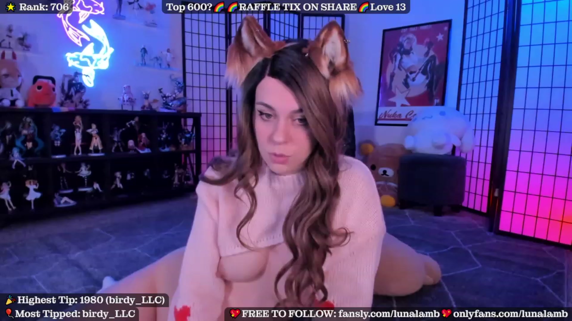 Gallery image thumbnail from LunaLamb's myfreecams stream on, 02/13/2024, 04:59 image 17 of 20