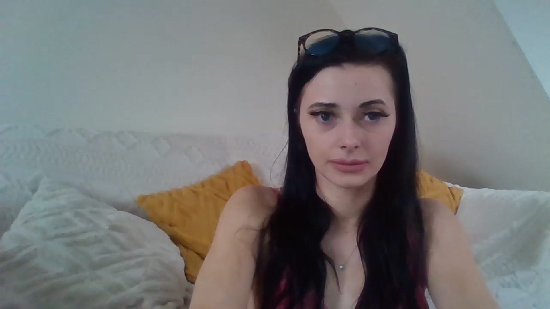 Gallery image thumbnail from LunaLillyx's myfreecams stream on, 07/01/2023, 19:20 image 7 of 20