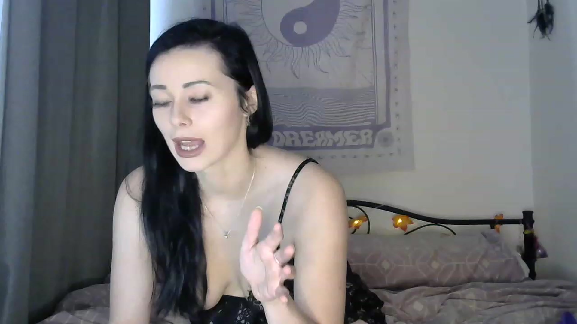 Gallery image thumbnail from LunaLillyx's myfreecams stream on, 07/10/2023, 18:58 image 2 of 20