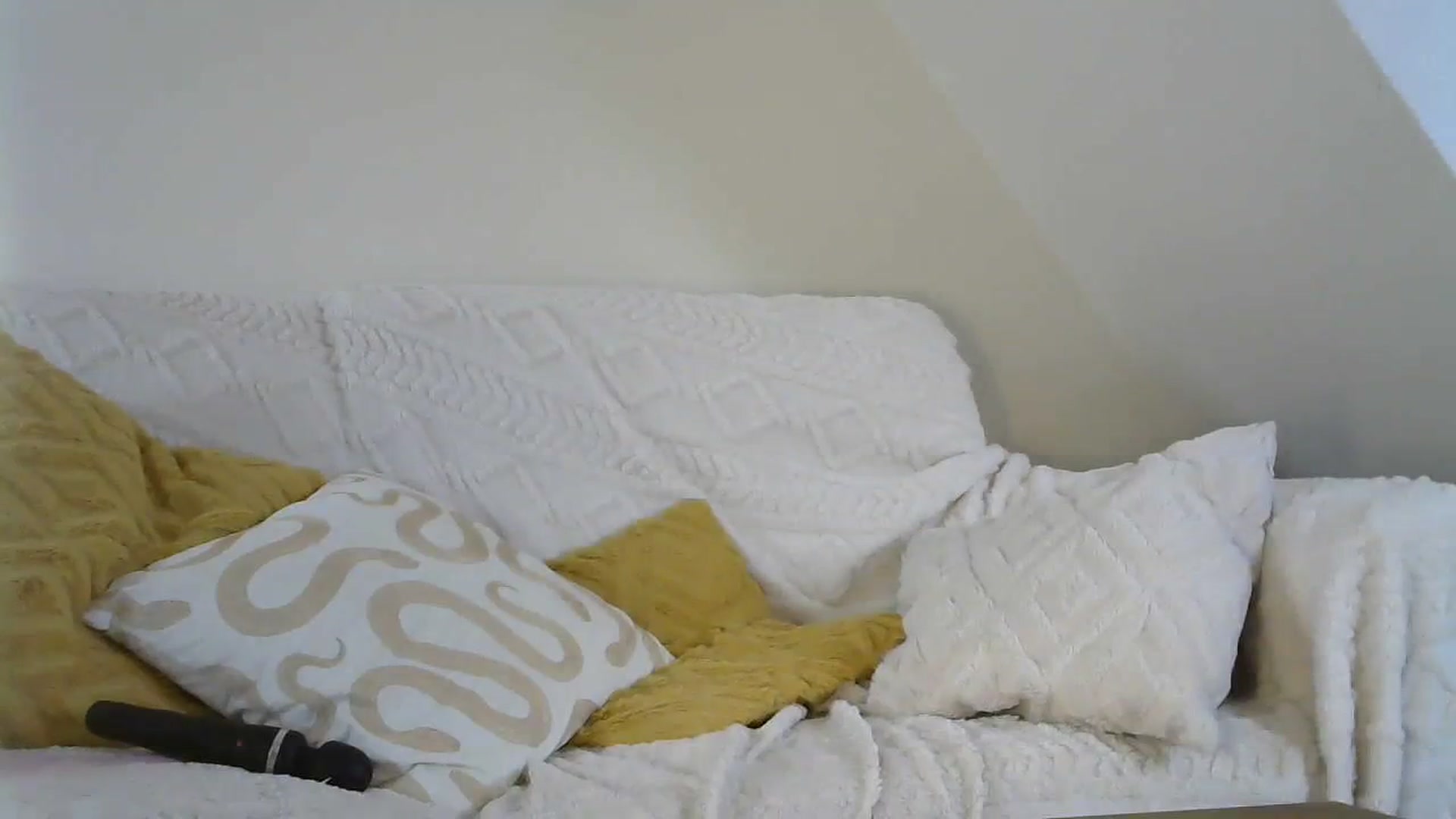 Gallery image thumbnail from LunaLillyx's myfreecams stream on, 07/14/2023, 20:06 image 9 of 20