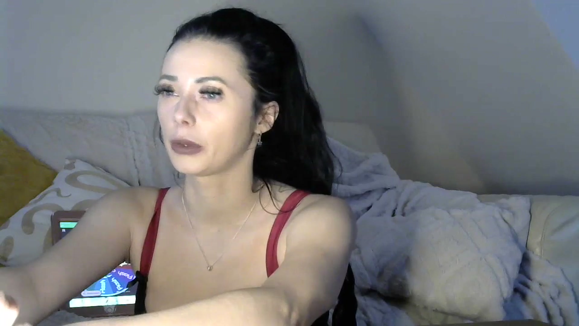 Gallery image thumbnail from LunaLillyx's myfreecams stream on, 07/14/2023, 20:23 image 16 of 20