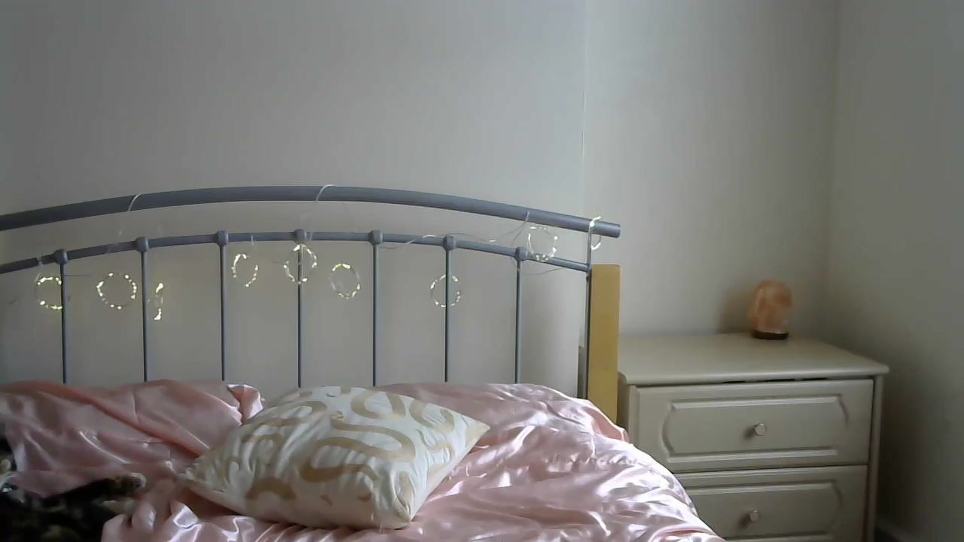 Gallery image thumbnail from LunaLillyx's myfreecams stream on, 07/28/2023, 12:40 image 1 of 20