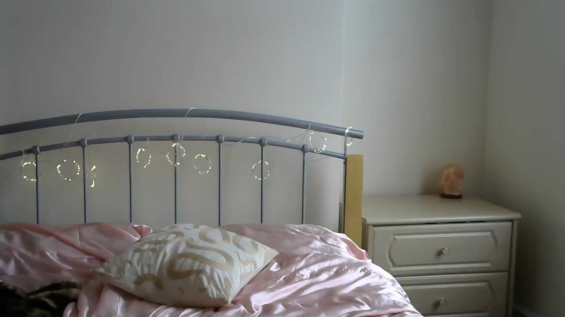 Gallery image thumbnail from LunaLillyx's myfreecams stream on, 07/28/2023, 12:40 image 19 of 20