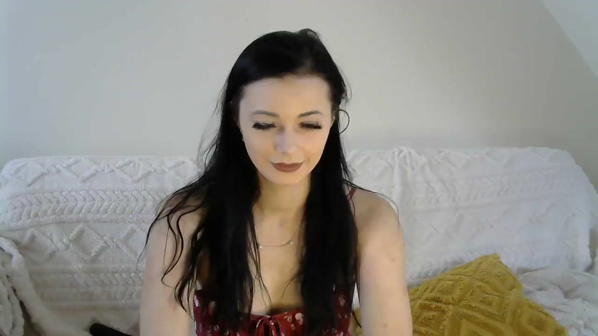 Gallery image thumbnail from LunaLillyx's myfreecams stream on, 08/17/2023, 12:43 image 7 of 20