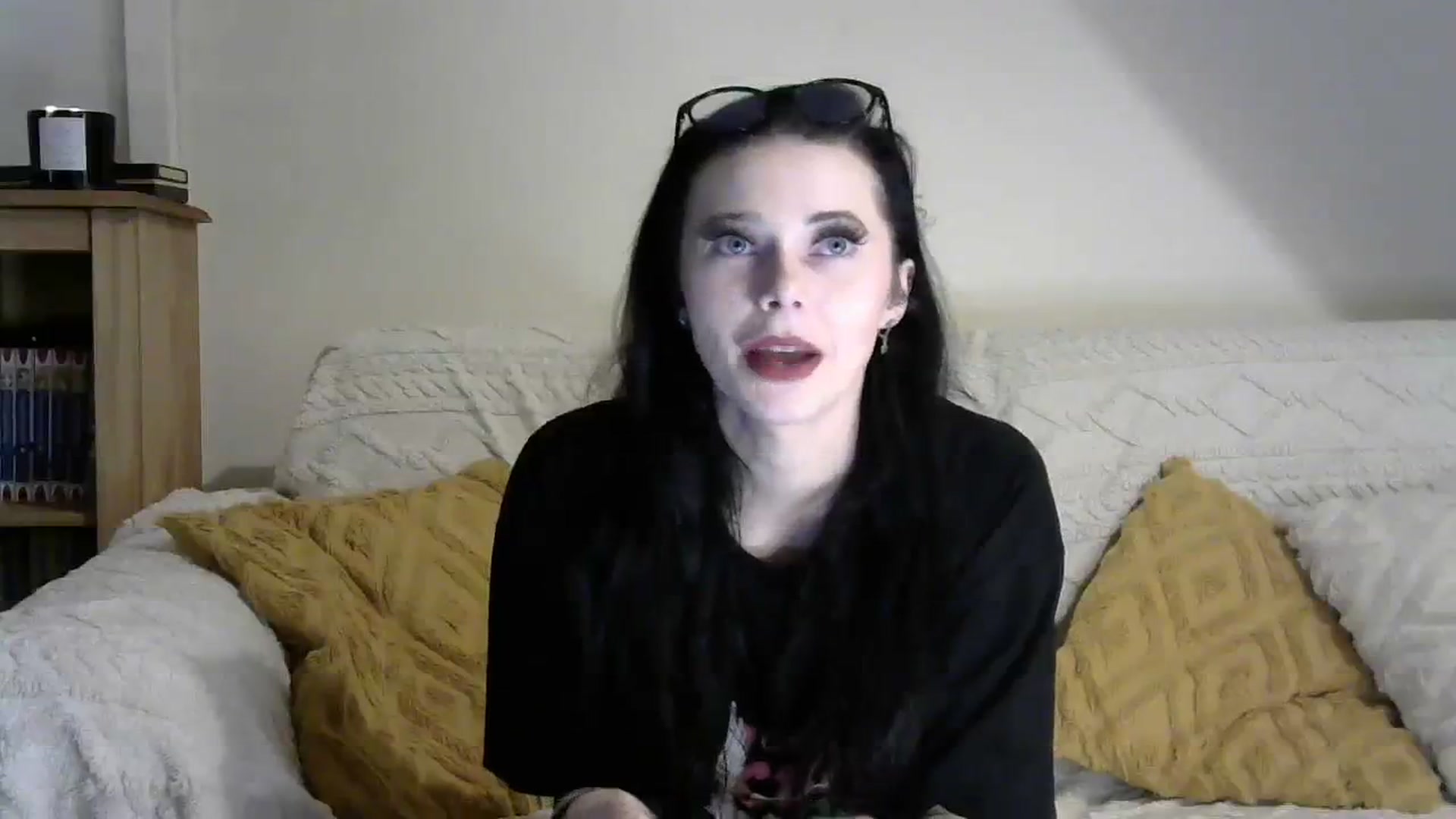 Gallery image thumbnail from LunaLillyx's myfreecams stream on, 09/23/2023, 19:06 image 10 of 20