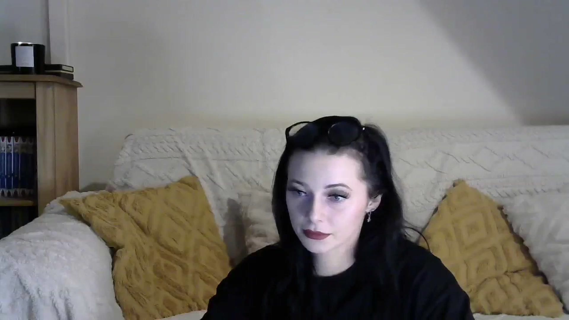 Gallery image thumbnail from LunaLillyx's myfreecams stream on, 09/23/2023, 19:06 image 4 of 20
