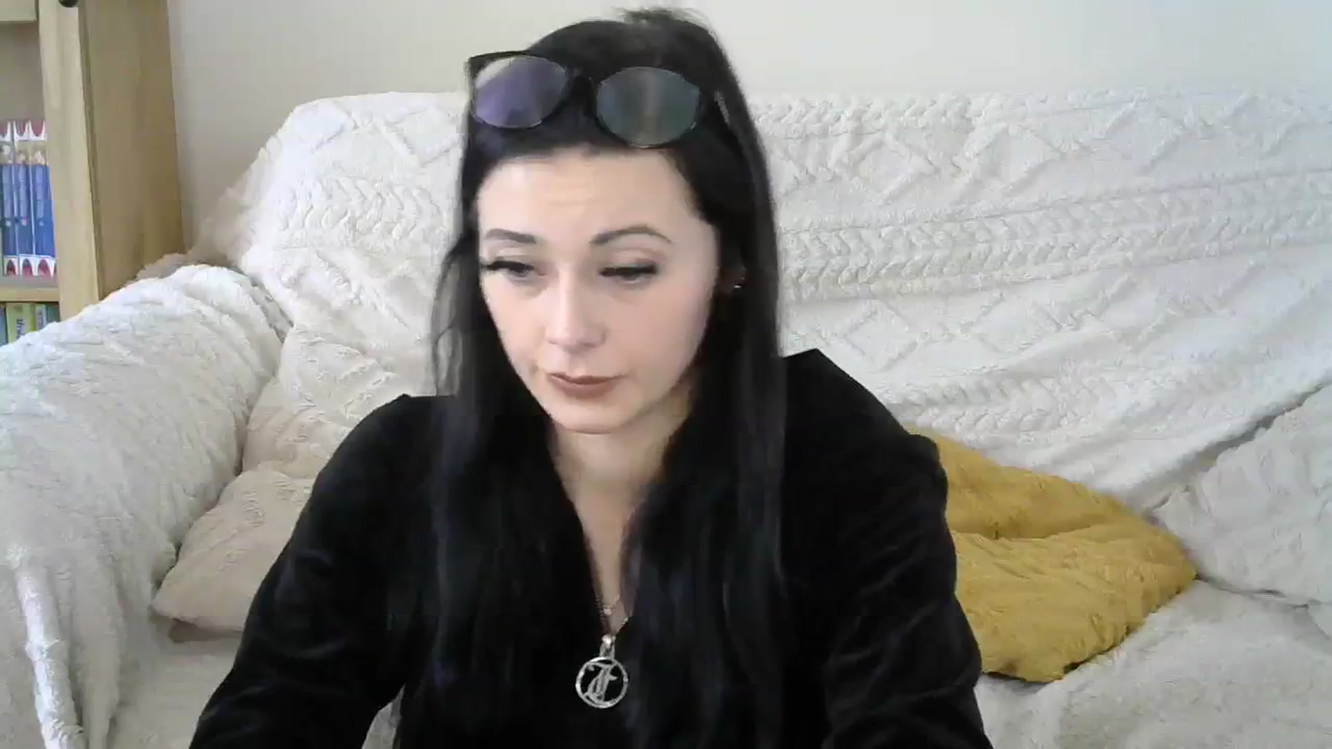 Gallery image thumbnail from LunaLillyx's myfreecams stream on, 09/30/2023, 14:06 image 4 of 20