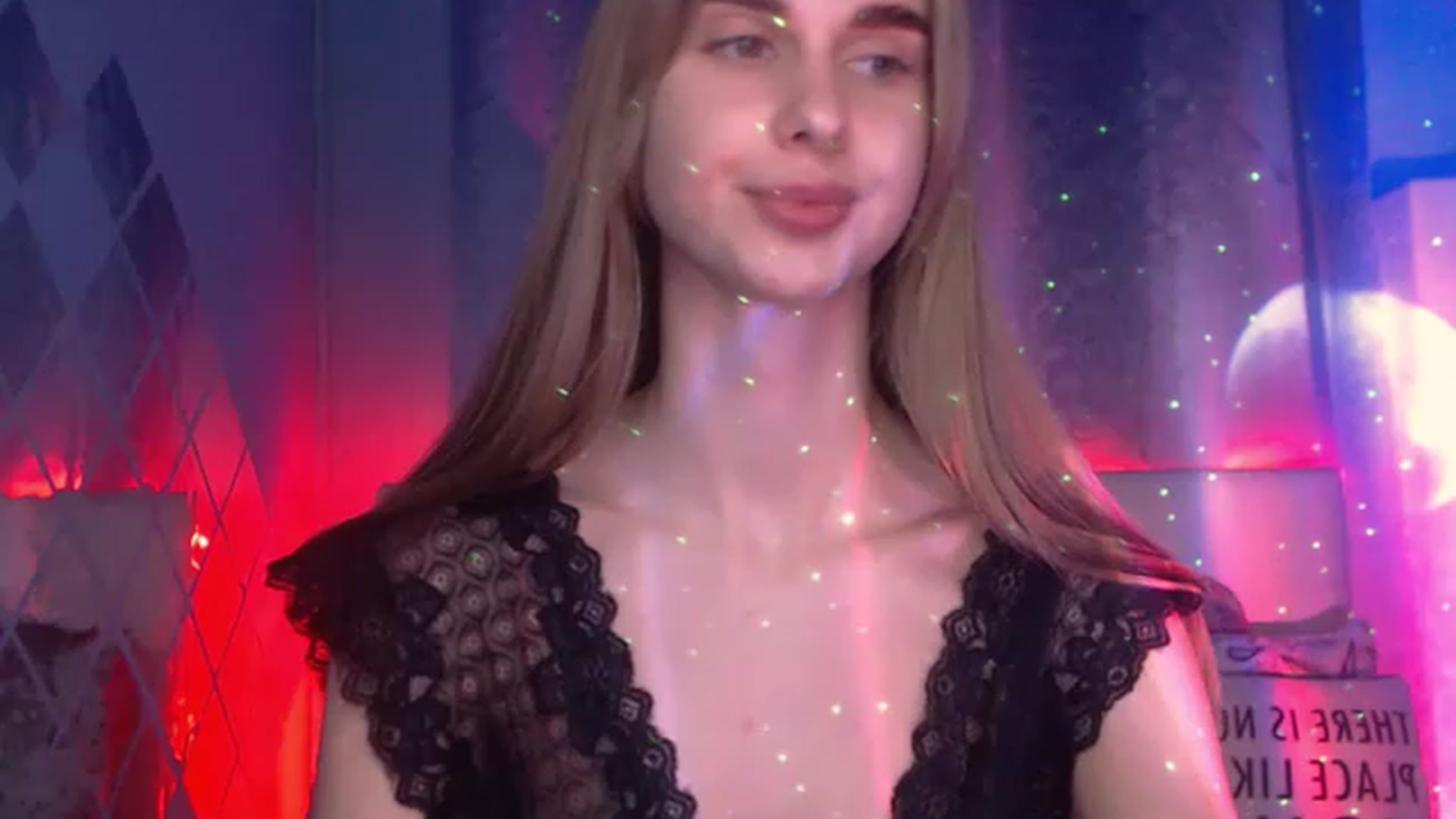 Gallery image thumbnail from LunaLim's myfreecams stream on, 12/01/2022, 19:47 image 19 of 20