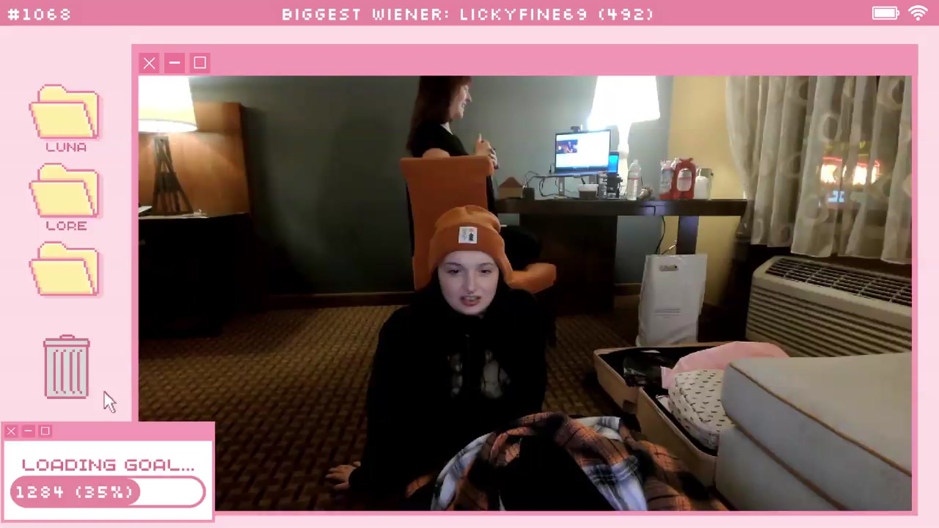 Gallery image thumbnail from LunaLore's myfreecams stream on, 05/18/2026, 06:57 image 11 of 20