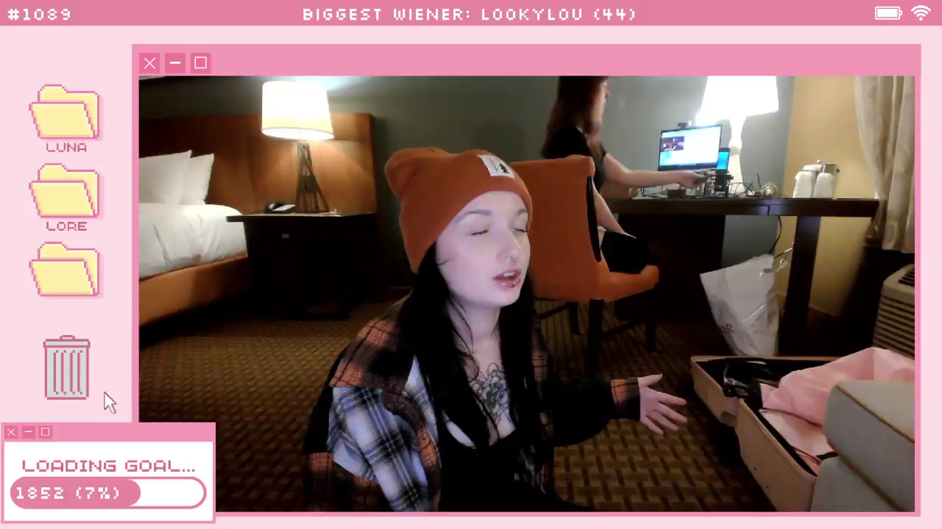 Gallery image thumbnail from LunaLore's myfreecams stream on, 05/18/2026, 06:57 image 1 of 20