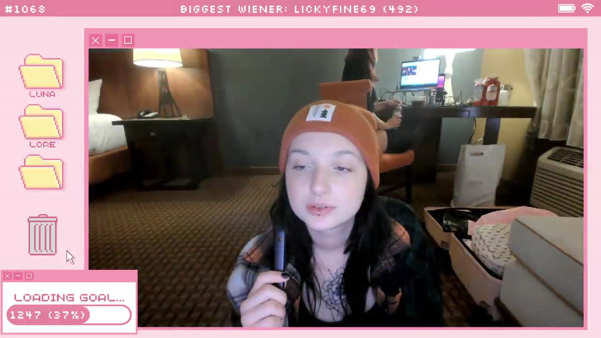 Gallery image thumbnail from LunaLore's myfreecams stream on, 05/18/2026, 06:57 image 16 of 20