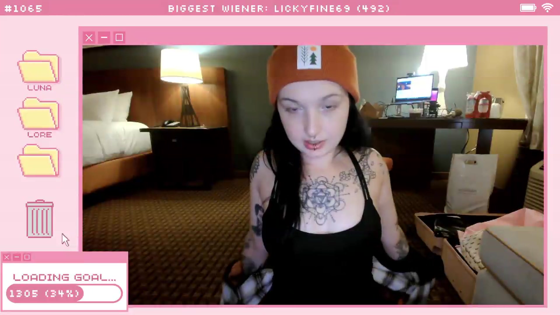 Gallery image thumbnail from LunaLore's myfreecams stream on, 05/18/2026, 06:57 image 6 of 20