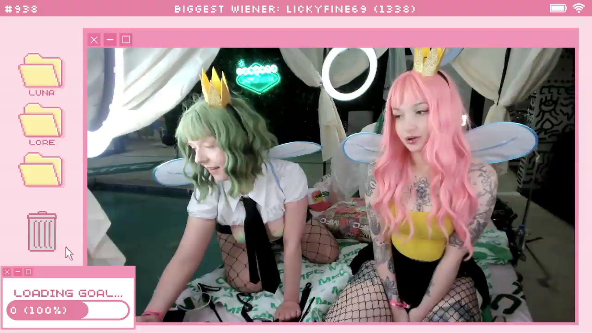 Gallery image thumbnail from LunaLore's myfreecams stream on, 05/19/2026, 04:03 image 12 of 20