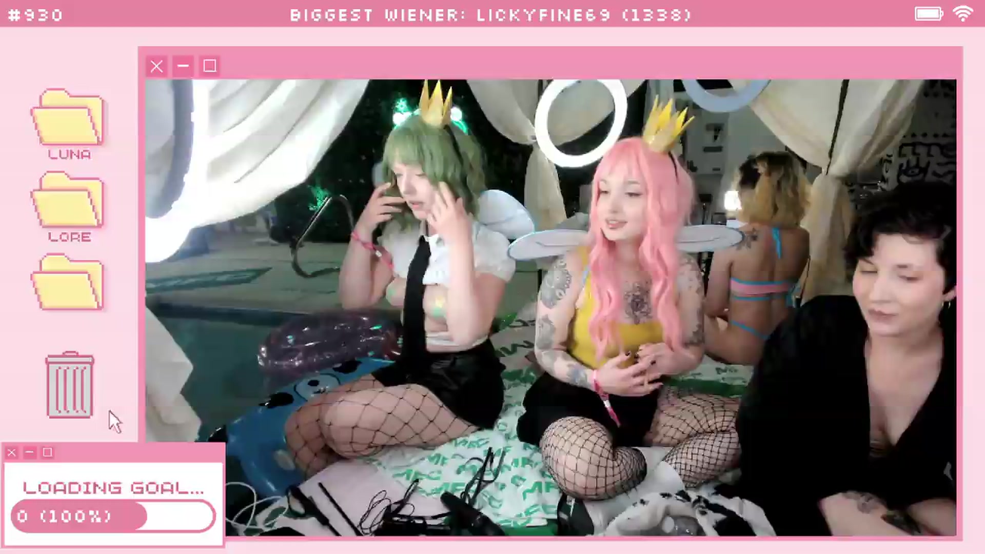 Gallery image thumbnail from LunaLore's myfreecams stream on, 05/19/2026, 04:03 image 17 of 20