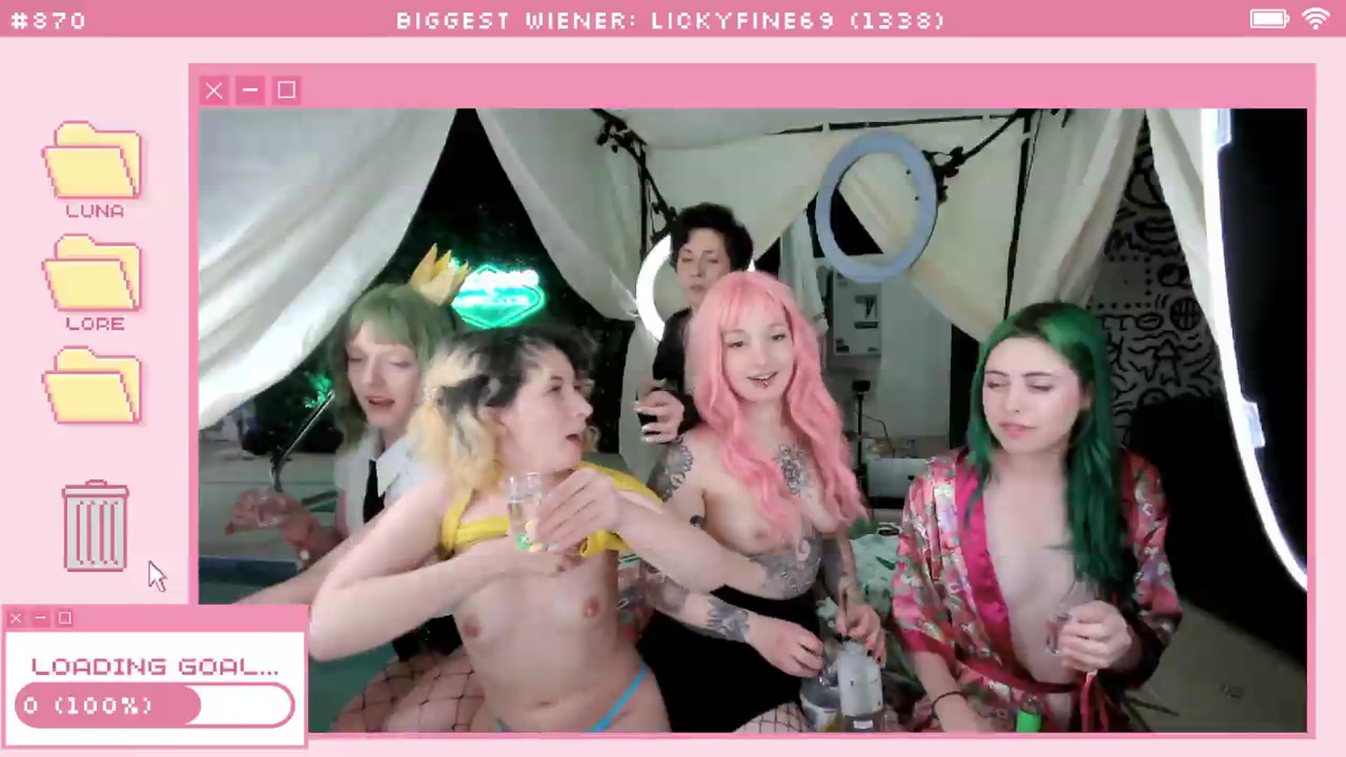 Gallery image thumbnail from LunaLore's myfreecams stream on, 05/19/2026, 07:20 image 10 of 20