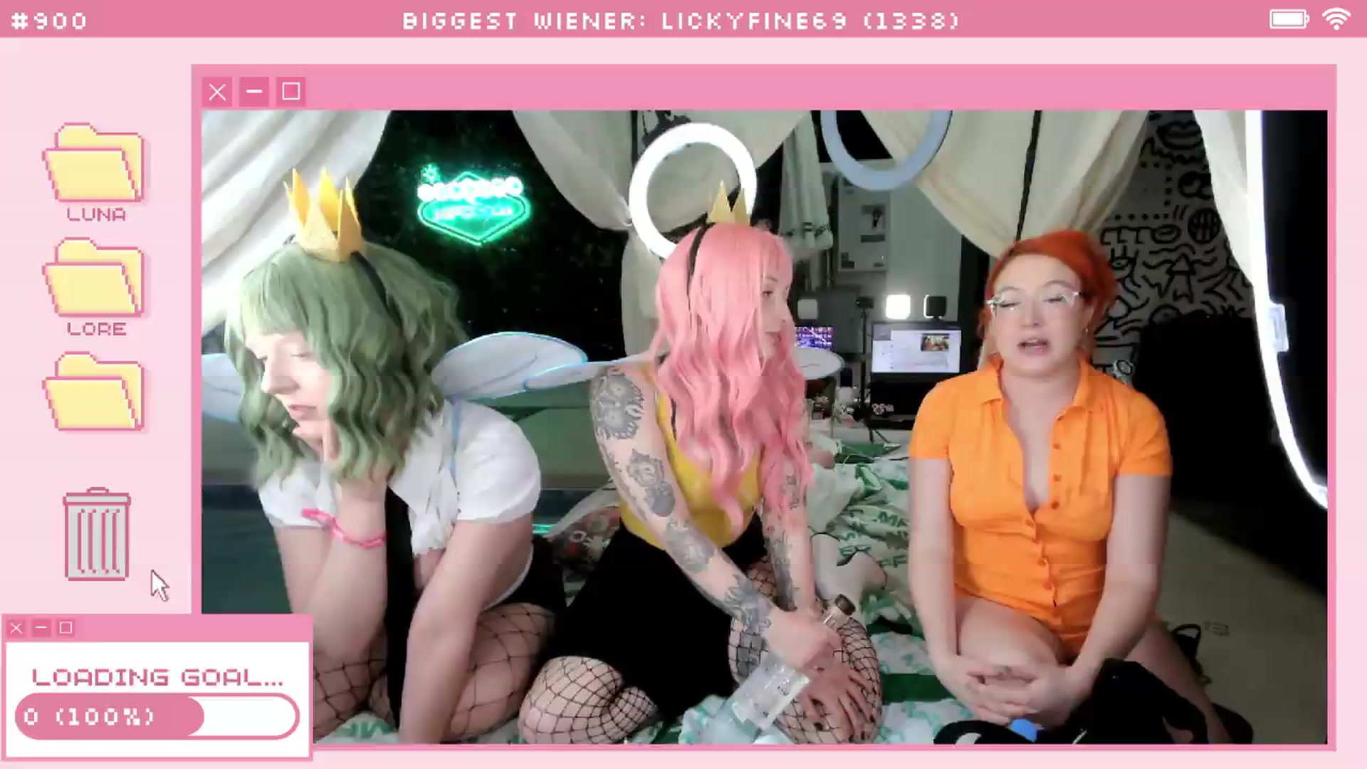 Gallery image thumbnail from LunaLore's myfreecams stream on, 05/19/2026, 07:20 image 1 of 20