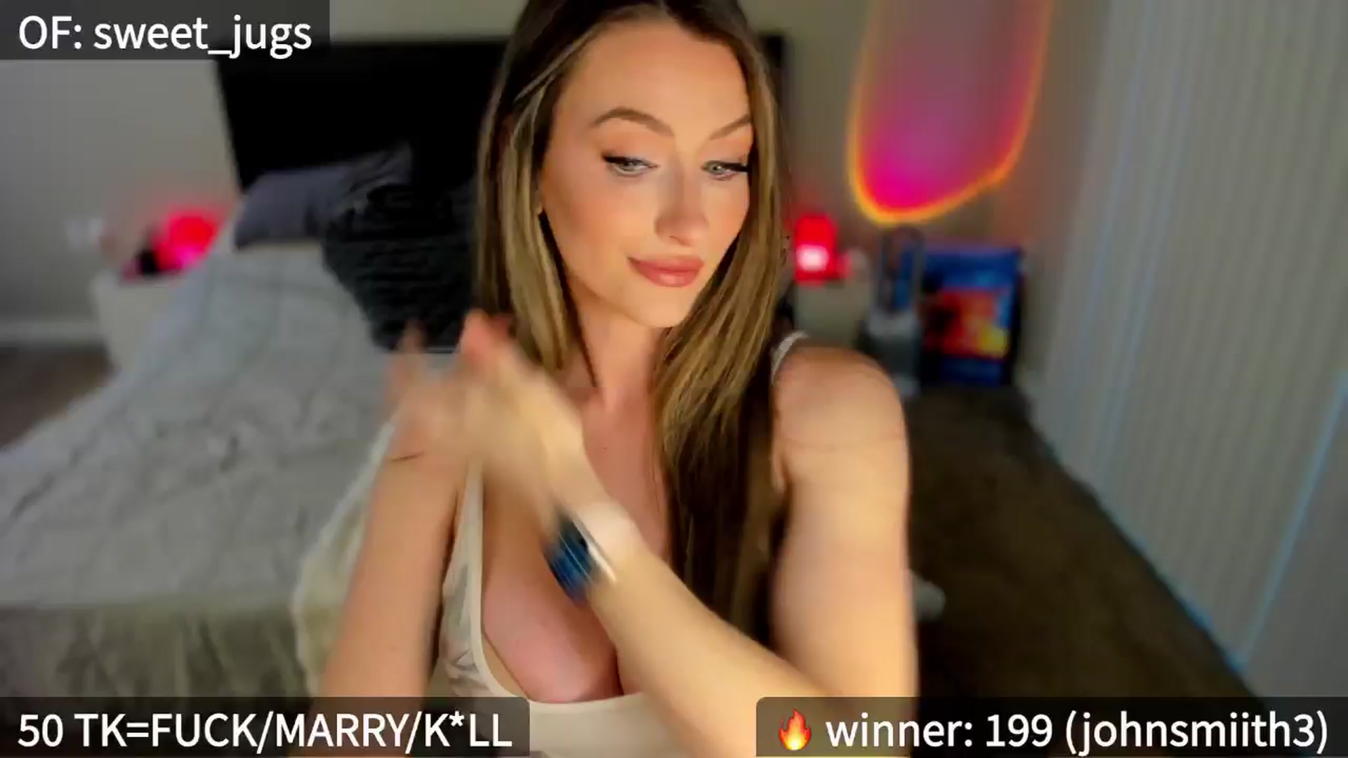 Gallery image thumbnail from LunaLovecock's myfreecams stream on, 08/08/2024, 24:36 image 8 of 20