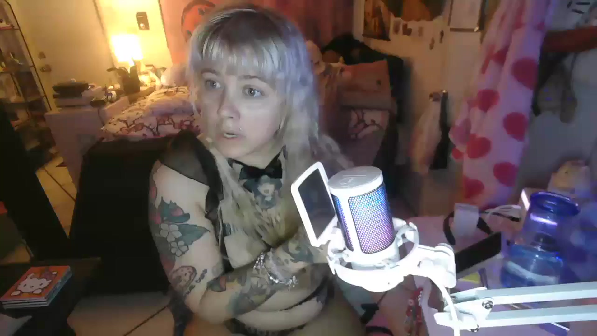 Gallery image thumbnail from LunaLovely420's myfreecams stream on, 09/08/2024, 11:16 image 1 of 20