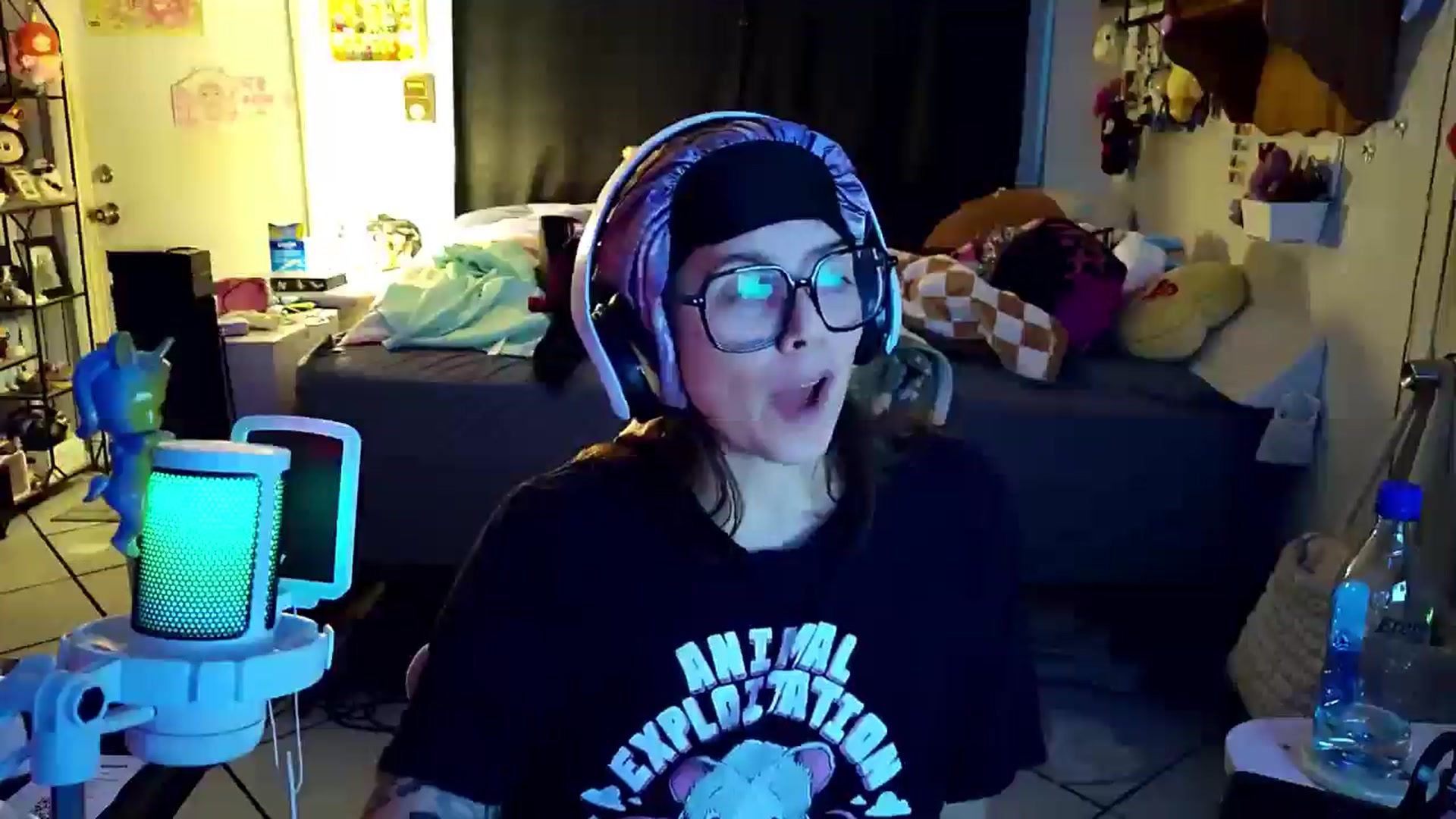 Gallery image thumbnail from LunaLovely420's myfreecams stream on, 12/31/2025, 11:59 image 7 of 20