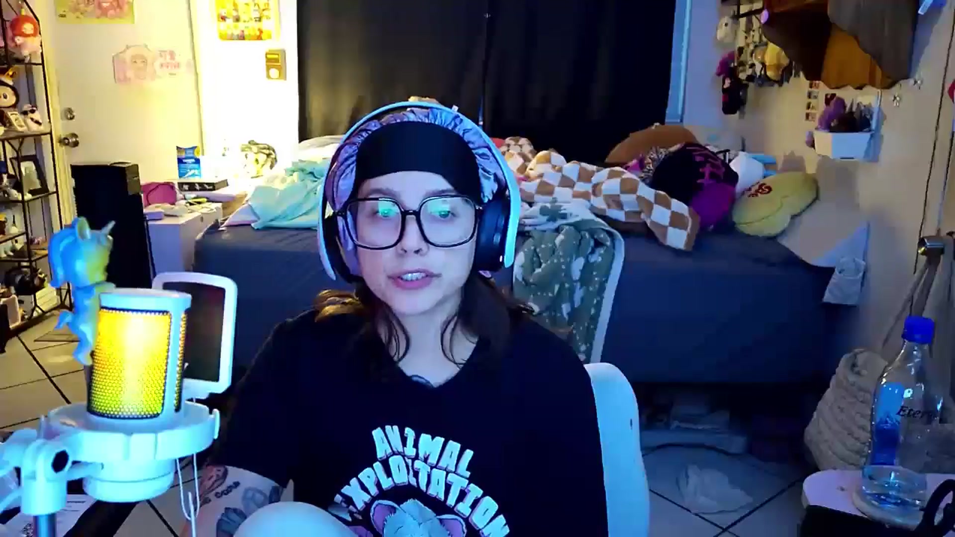 Gallery image thumbnail from LunaLovely420's myfreecams stream on, 12/31/2025, 11:59 image 10 of 20