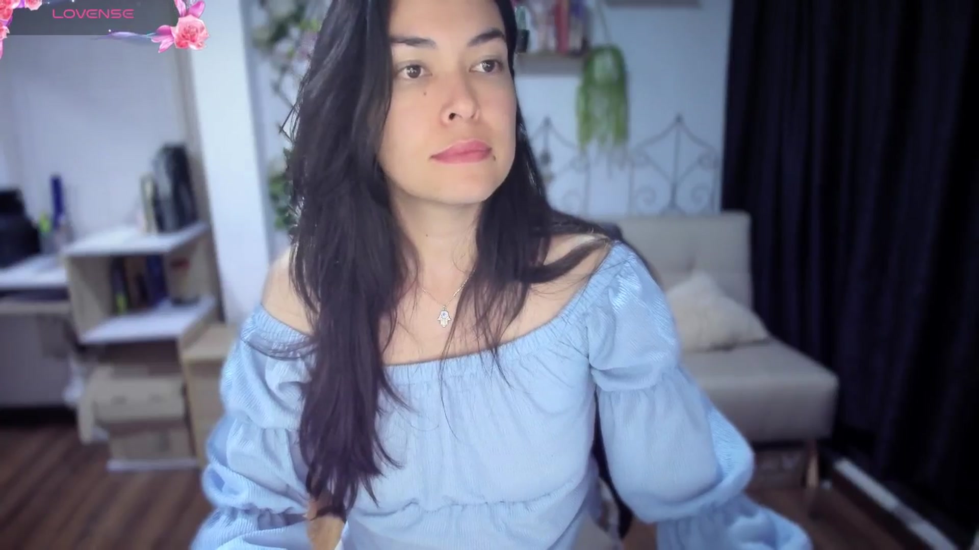 Gallery image thumbnail from LunaLuneraa's myfreecams stream on, 07/07/2025, 06:56 image 14 of 20