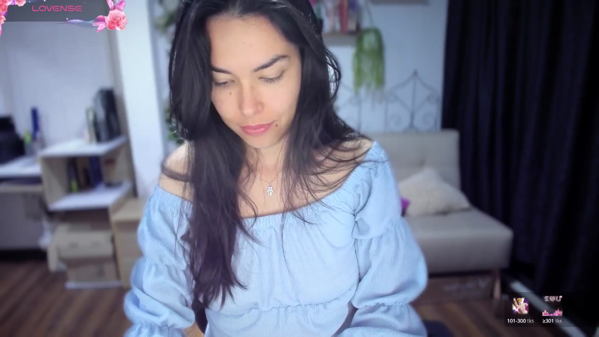 Gallery image thumbnail from LunaLuneraa's myfreecams stream on, 07/07/2025, 06:56 image 11 of 20