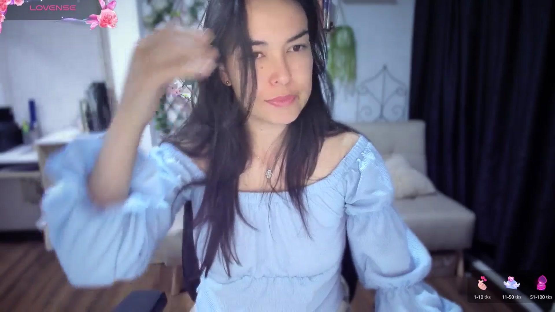 Gallery image thumbnail from LunaLuneraa's myfreecams stream on, 07/07/2025, 06:56 image 16 of 20