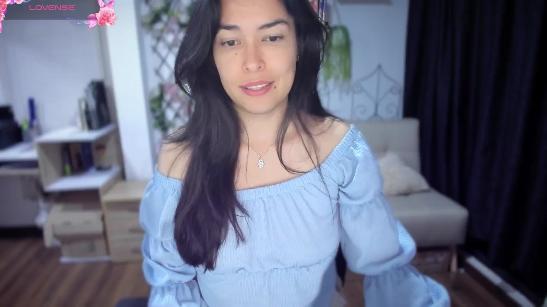 Gallery image thumbnail from LunaLuneraa's myfreecams stream on, 07/07/2025, 06:56 image 1 of 20