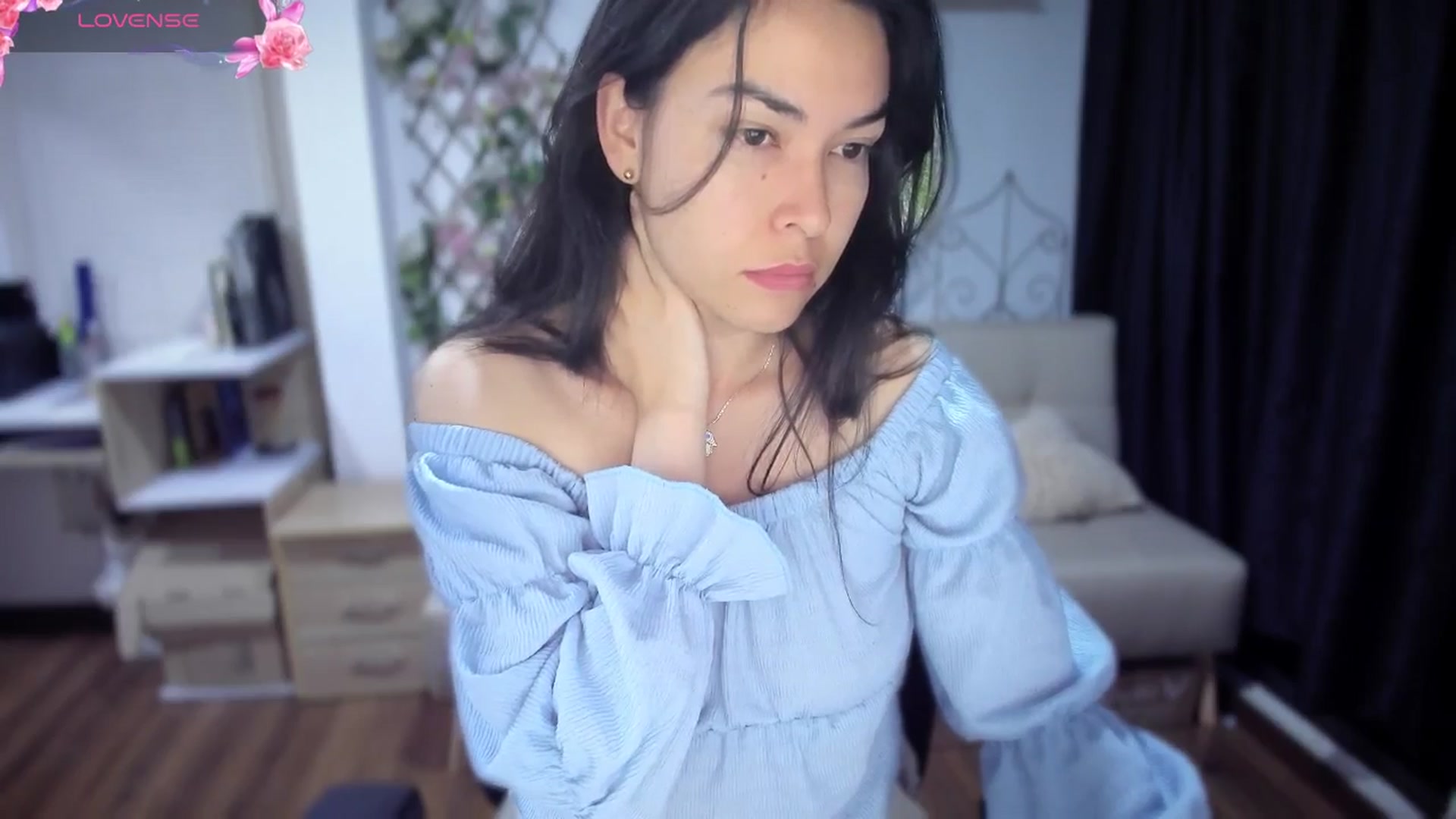 Gallery image thumbnail from LunaLuneraa's myfreecams stream on, 07/07/2025, 06:56 image 2 of 20