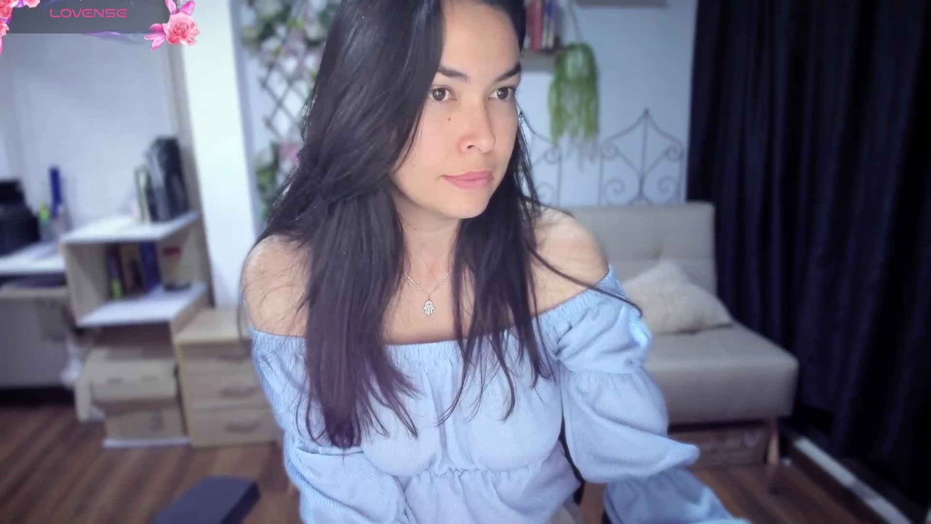 Gallery image thumbnail from LunaLuneraa's myfreecams stream on, 07/07/2025, 09:37 image 5 of 20
