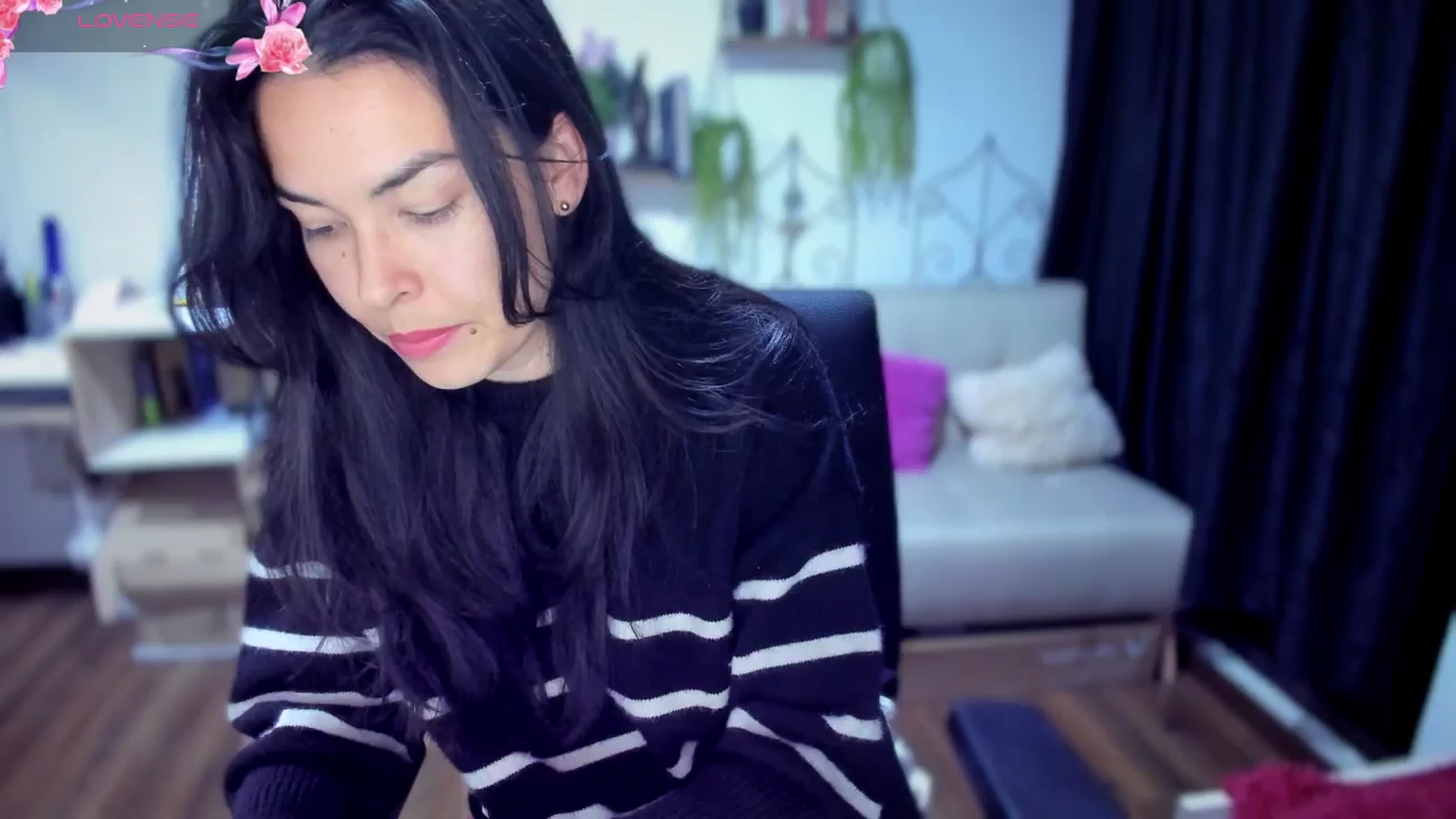 Gallery image thumbnail from LunaLuneraa's myfreecams stream on, 07/09/2025, 07:43 image 20 of 20